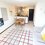 Naka House